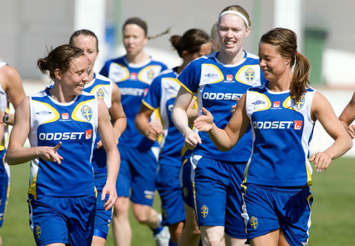 Hanna Ljungberg, Hedvig Lindahl, målvakt och Johanna
