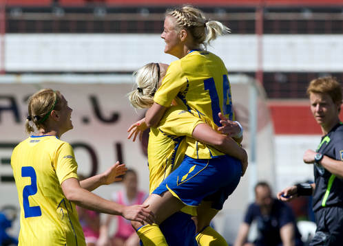 Karolina Westberg, Caroline Seger och Josefine Öqvist,