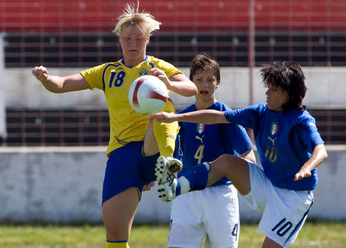 Nilla Fischer, Sverige, Alessia Tuttino, Italien, och