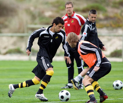 Jorge Ortiz, Rikard Norling, Tränare, Nebojsa Novakovic,