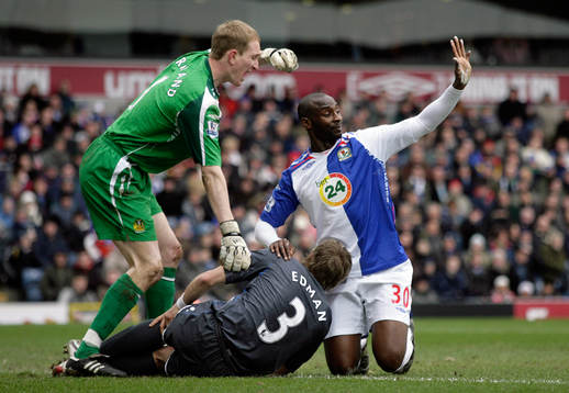Jason Roberts, Blackburn och målvakt Chris Kirkland, Wigan
