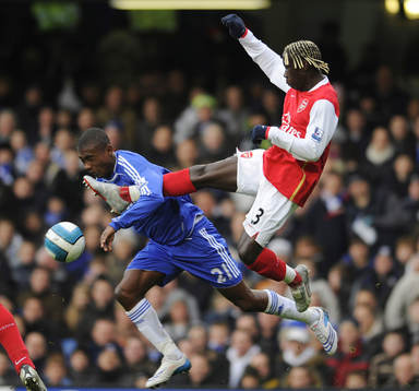 Salomon Kalou, Chelsea och Bacary Sagna, Arsenal