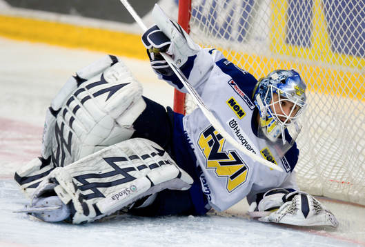 Stefan Liv, Målvakt HV71