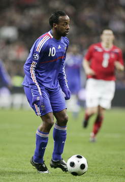 Sidney Govou