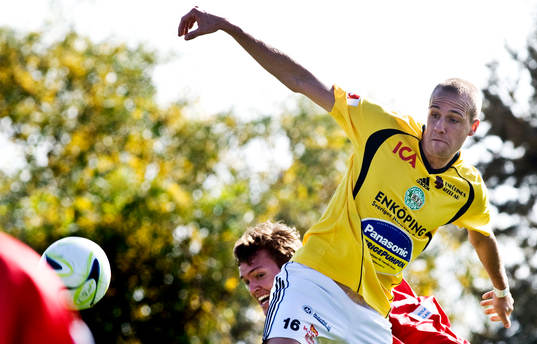 Tvåmålskytten Emil Oremo, Enköping