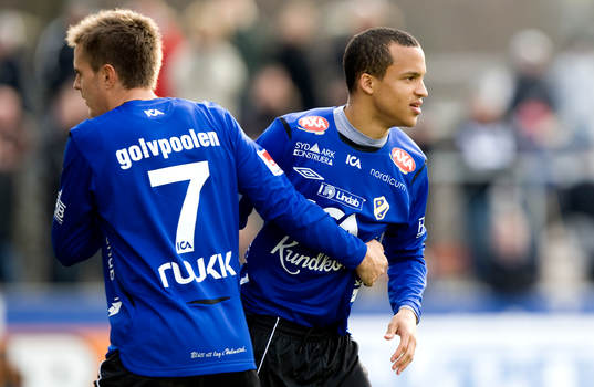 Byte, Halmstads målskytt Martin Fribock ut och in