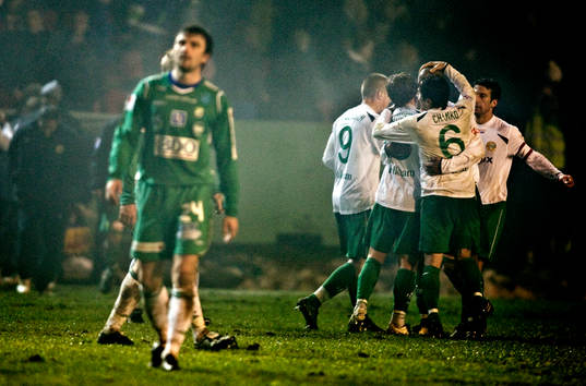 Hammarby jubel i dimman, Ljungskile depp