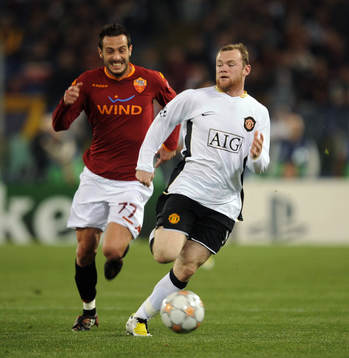 Wayne Rooney, Manchester och Marco Cassetti, Roma