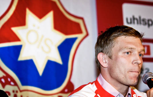 Fotboll, Marcus Allbäck klar för Örgryte