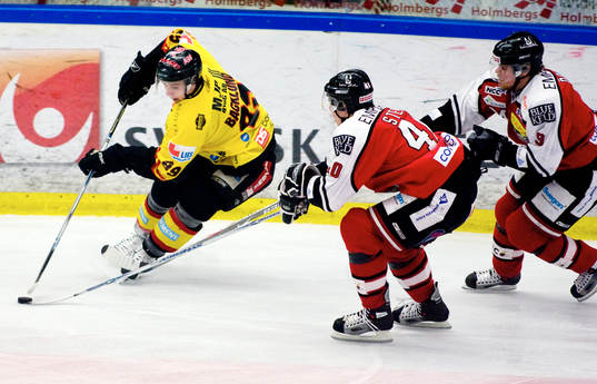 Mikael Backlund, Västerås