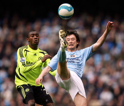 Sun Jihai och Salomon Kalou