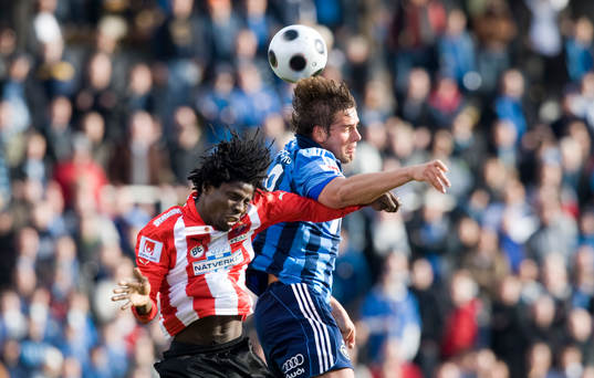 Jimmy Dixon, Malmö  och Mikael Dahlberg, Djurgården,  i