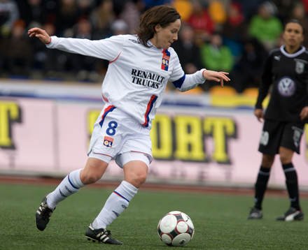 Sonia Bompastor, Lyon