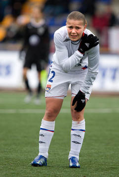Sandrine Dusang, Lyon (skada)