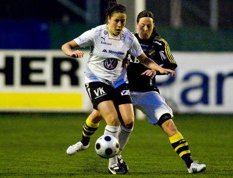 Madeleine Edlund, Umeå, och Frida Höglund, AIK