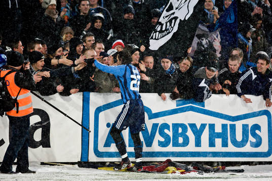 Andrej Komac, Djurgården jubel med supportrarna