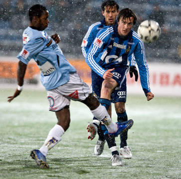 Per Johansson, Djurgården och Yannick Bapupa, Gefle