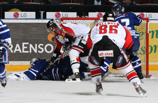 Ed Belfour, målvakt, Leksand och Mikael Wahlberg, Malmö