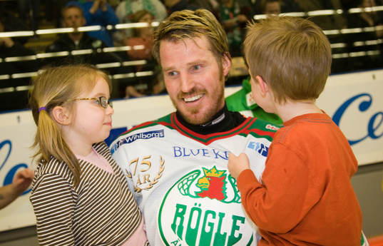 Rögle klara för elitserien