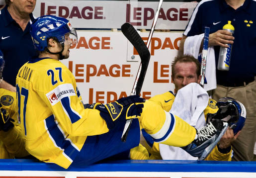 Robert Nilsson, med avbruten klubba kan man inte göra mål