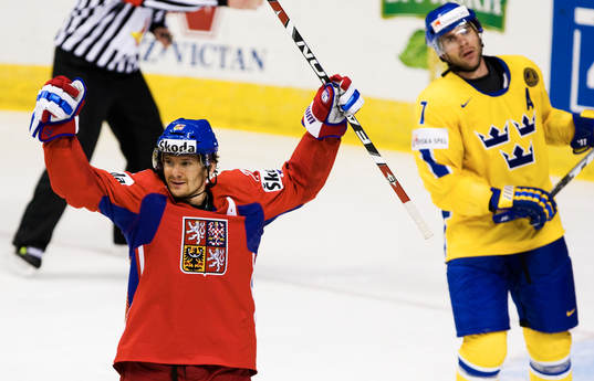 Patrik Elias, jubel och Niclas Wallin, depp