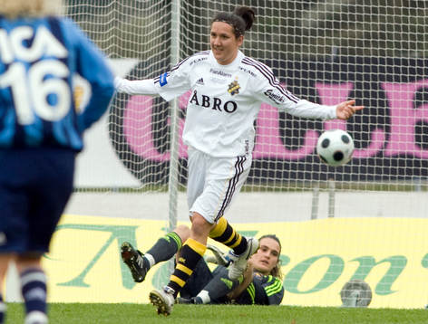 Lisa de Vanna, AIK och Nadine Angerer, målvakt, Djurgården
