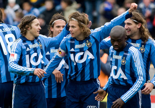 Sebastian Rajalakso, Djurgården, gratuleras