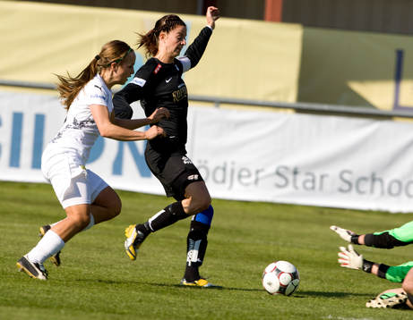 Lotta Schelin, Göteborg och Malin Levenstad och Stephanie