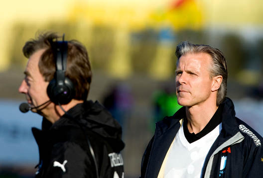 Tom Prahl, tränare Trelleborg och Roland Nilsson, tränare