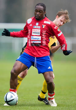 Kelechi Omeonu, Karlskrona, jagas av Oskar Olsson