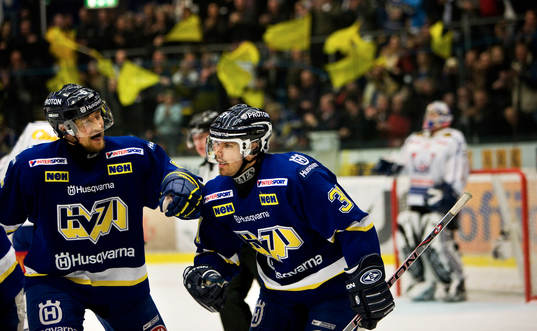 Björn Melin och Mikko Luoma, jubel