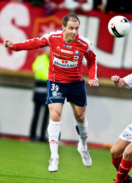 Magnus Källander,  spelande tränare