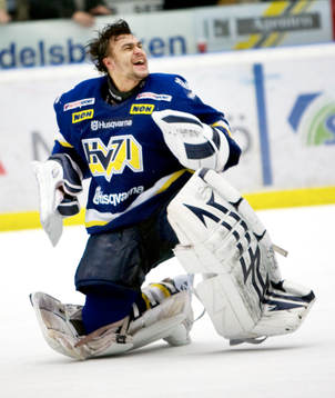 Stefan Liv, målvakt, dans