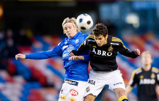 Andreas Drugge, Trelleborg, och Jorge Ortíz, AIK