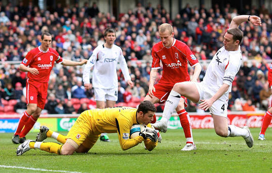Kevin Nolan, Bolton och Ross Turnbull, målvakt,