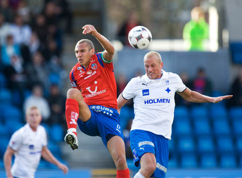 Henrik Larsson och Thomas Magnusson, nickduell