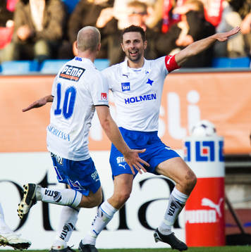 2-2, Kristoffer Arvhage grattas till poängen. Jubel