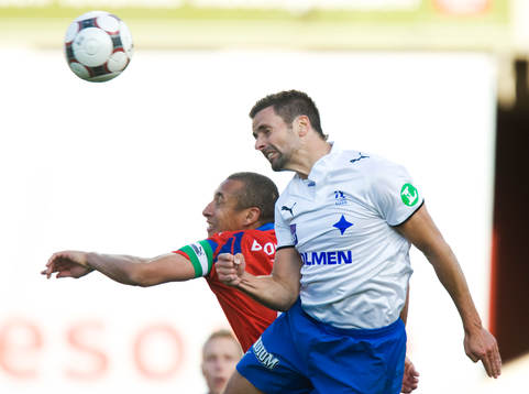 Två målskyttar i nickduell, Henrik Larsson och Kristoffer
