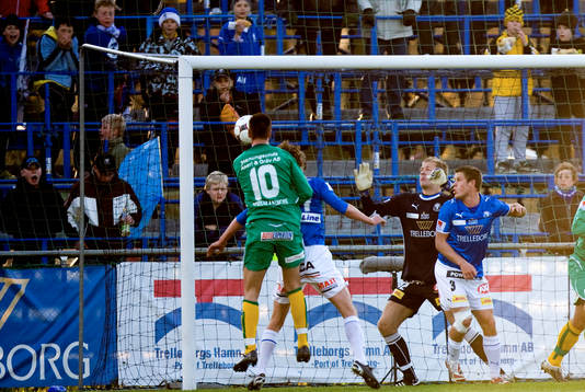0-2 på nick av Martin Smedberg-Dalence, Johan Dahlin,