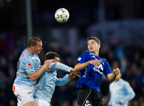 Daniel Andersson och Ajsel Kujovic nickduell