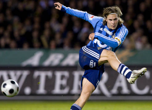 Sebastian Rajalakso, sköt i luften
