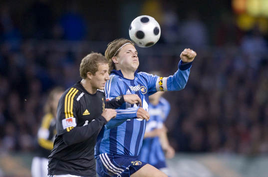 Kenny Pavey, AIK, och Sebastian Rajalakso, Djurgården