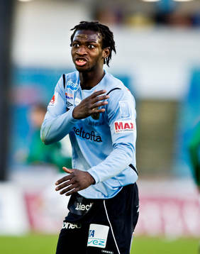 Amadou Jawo, är arg på domaren