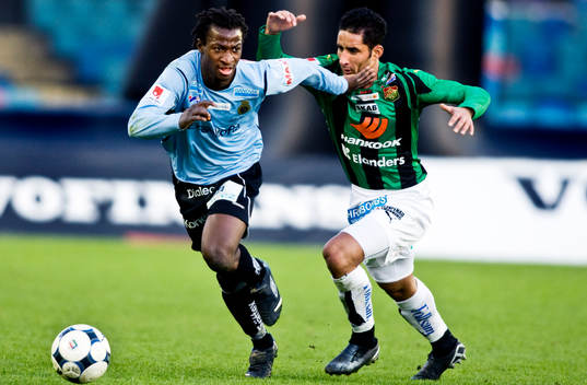 Amadou Jawo, Gefle, ger David Durmaz, GAIS, en klapp på
