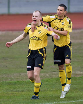 Fredrik Hägglund och Burim Rexhepi, Hässleholm, jubel,