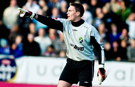 Colin Burns, målvakt, Ljungskile