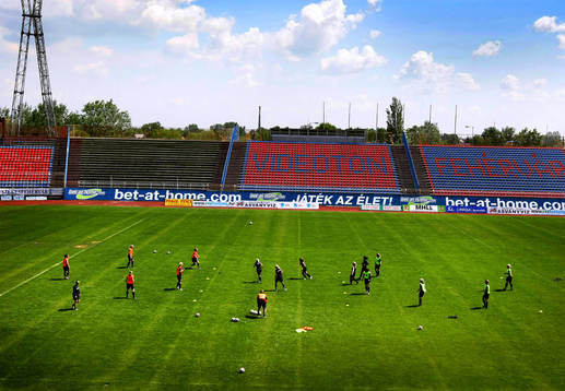 Träning, Sostoi Stadion, Szekesfehervar, Sverige
