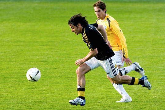 Lukas Valdemarin, AIK och Philip Milenkovic, IFK Malmö
