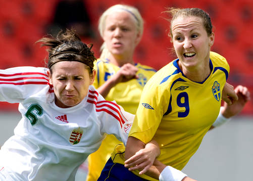 Therese Lundin, Sverige och Angela Smuczer, Ungern