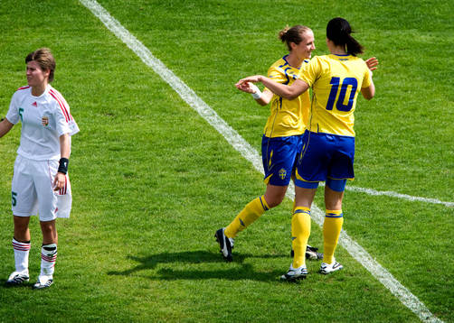 Therese Lundin, Sverige har gjort mål, jubel med Jessica